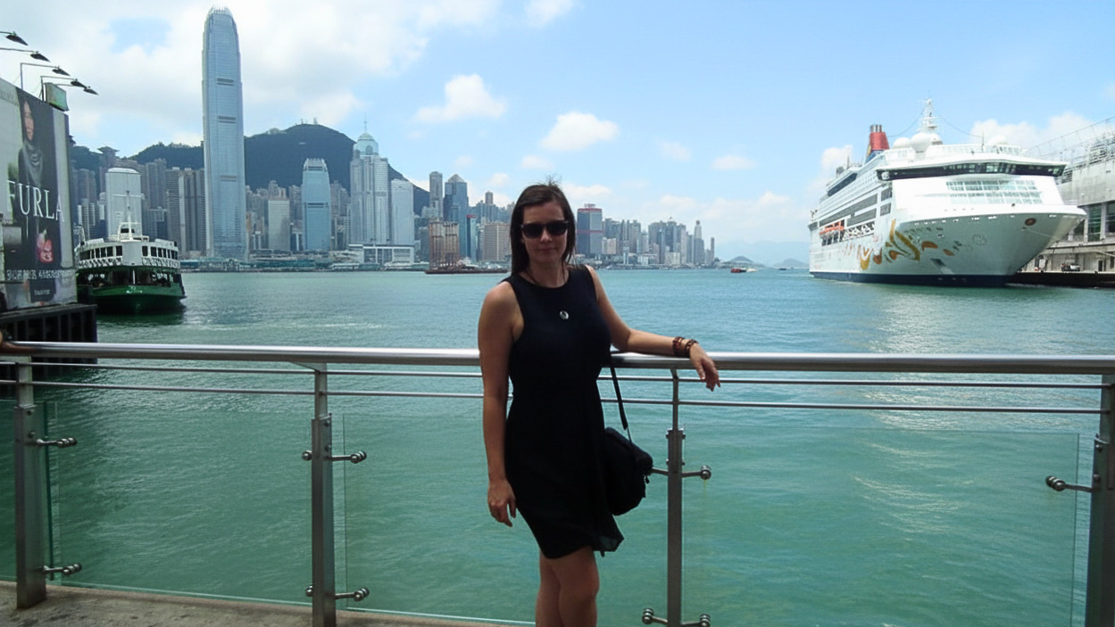 Cina_Peta_přístav Victoria Harbour v Hongkongu_blog