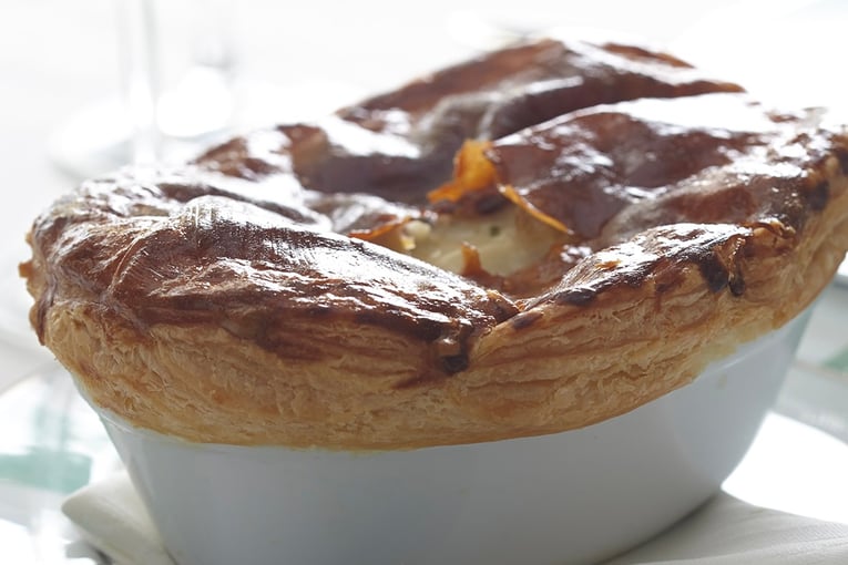 Claridges chicken-pie