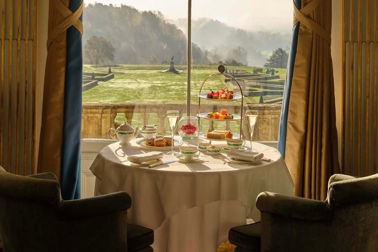 Cliveden House grgat-afternoon-tea-champagne