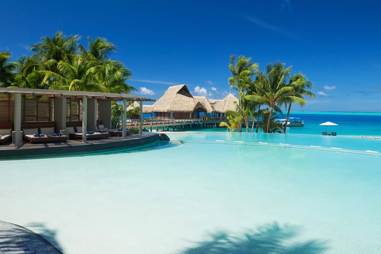 Conrad Bora Bora Nui Pool (1)