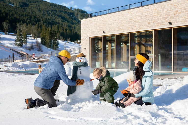 Dachsteinkönig Familux Resort familie-winter6-_danielajakob_