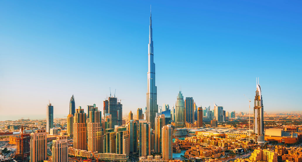 Dubaj Burj Khalifa shutterstock_704369332