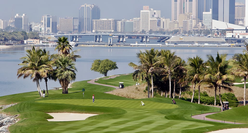 Dubaj golf shutterstock_24731917