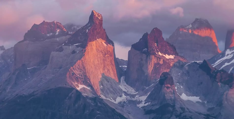 Essential Patagonia 2 CUERNOS DEL PAINE-TORRES DEL PAINE NATIONAL PARK_Patagonia_LUIS-BERTEA_1.jpg-1