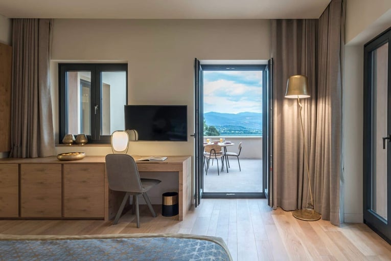 Euphoria Retreat, Řecko – Mystras | Exclusive Tours Byzantium_Grand_Suite_result