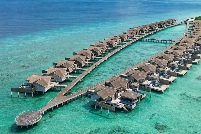 Fairmont Maldives Sirru Fen Fushi Aerial 01