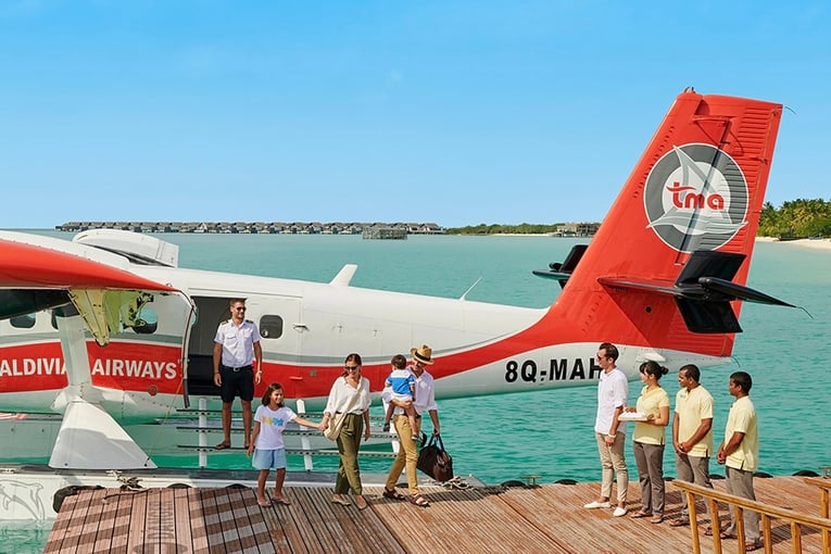 Fairmont Maldives Sirru Fen Fushi Family Seaplane 02
