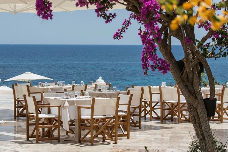 Falkensteiner Resort Capo Boi falkensteiner-hotel-capo-boi-restaurant-9_standard