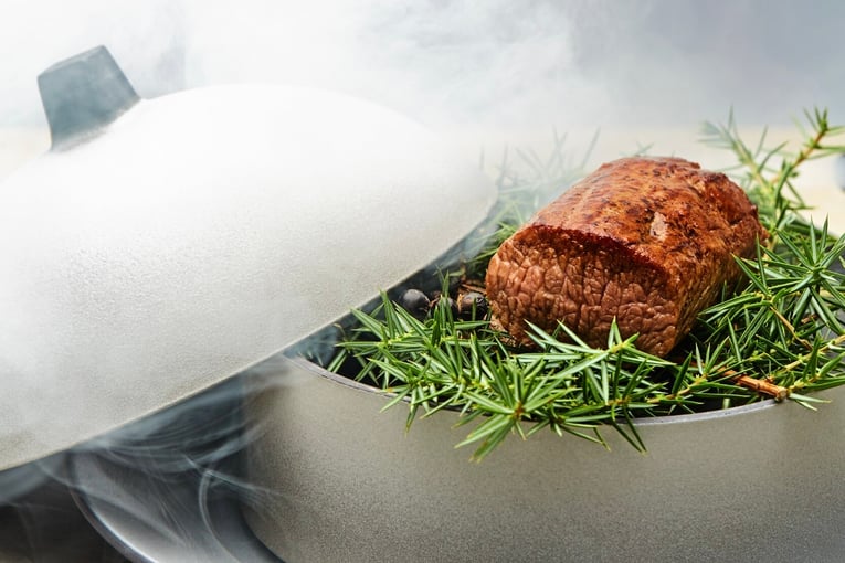 Forestis Dolomites, Itálie – Dolomity | Exclusive Tours forestis-food-wacholderlamm 2