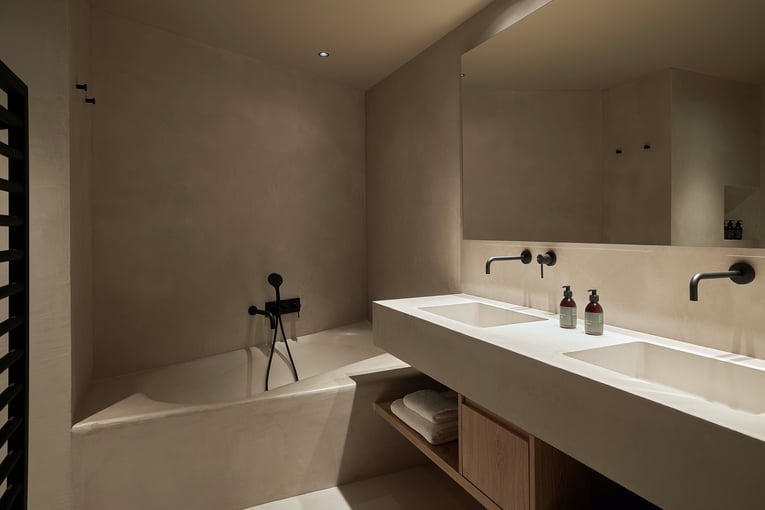 Forestis Dolomites, Itálie – Dolomity | Exclusive Tours forestis-towersuite-bad-1 2