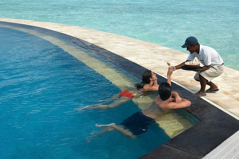 Four Seasons Kuda Huraa MAL_236_aspect16x9