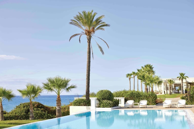 GRECOTEL Mandola Rosa 06-Infinity-Sea-Views-by-the-Pool_72dpi