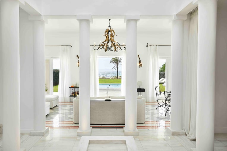 GRECOTEL Mandola Rosa 29-Four-Bedroom-Beach-Villa-entrance_72dpi