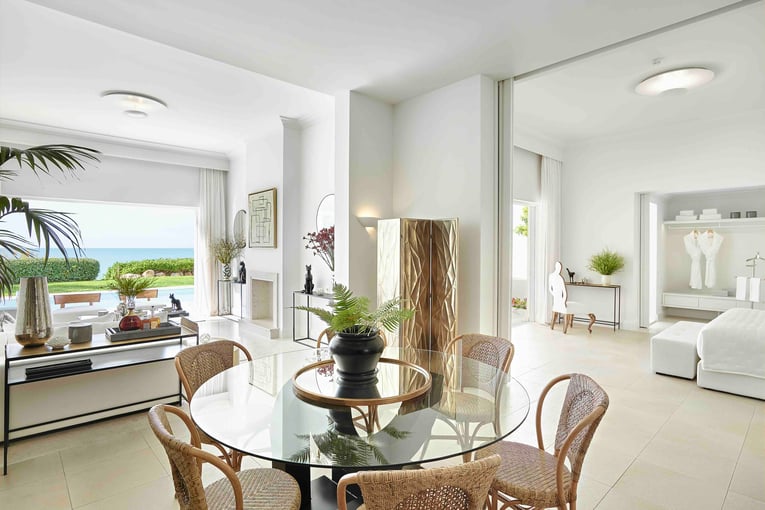 GRECOTEL Mandola Rosa 34-Villa-Nostalgia-lounge-and-dining-area_72dpi