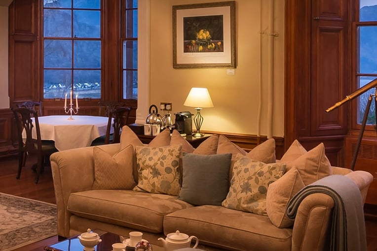 Glencoe House, Velká Británie – Skotsko | Exclusive Tours suite-2-sitting-room-home