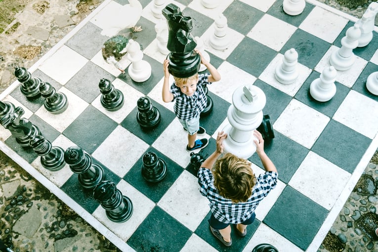 Gran Hotel Bahía del Duque HI7-6-giant-chess