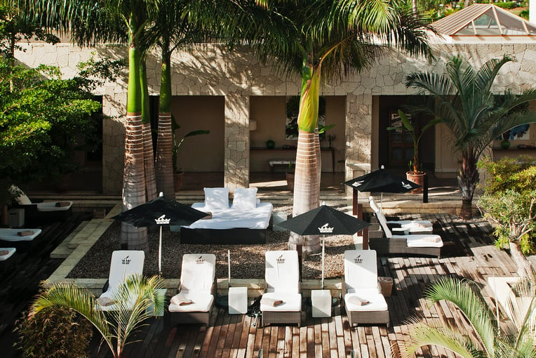Gran Hotel Bahía del Duque hi5-2-outdoor-solarium