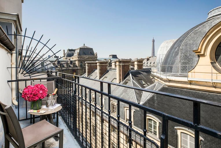 Grand Hôtel du Palais Royal Junior Suite balcon 2.jpg