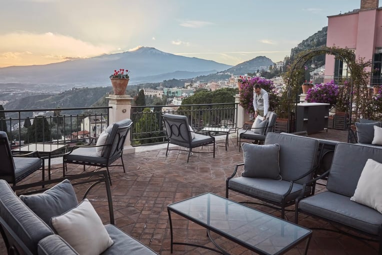 Grand Hotel Timeo, A Belmond Hotel, Itálie – Sicílie, Taormina | Exclusive Tours ght-ext-view-literary-terrace02