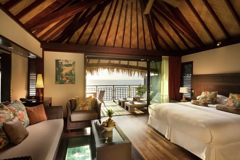 Hilton Moorea Lagoon Resort 109-premium-panoramic-overwater-bedroom-01
