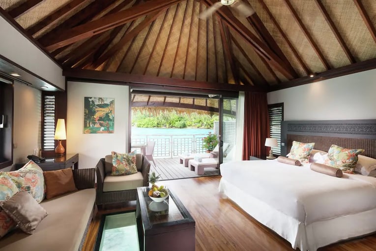 Hilton Moorea Lagoon Resort 71-panoramic-overwater-bedroom
