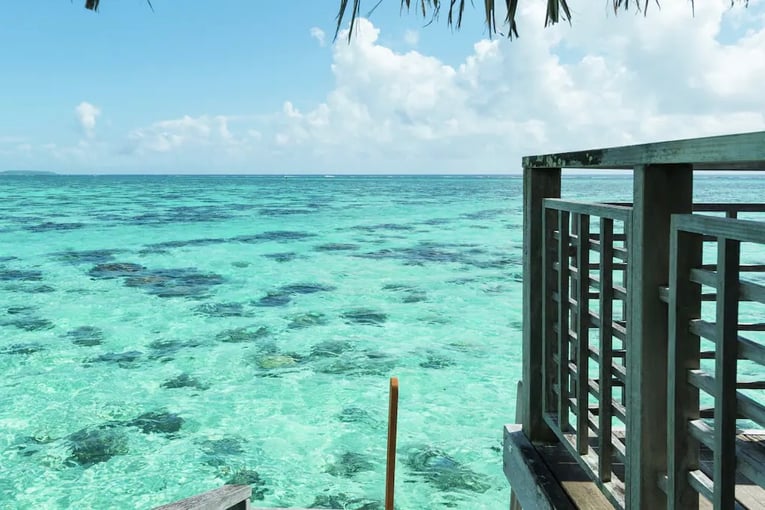 Hilton Moorea Lagoon Resort villa-deck-detail