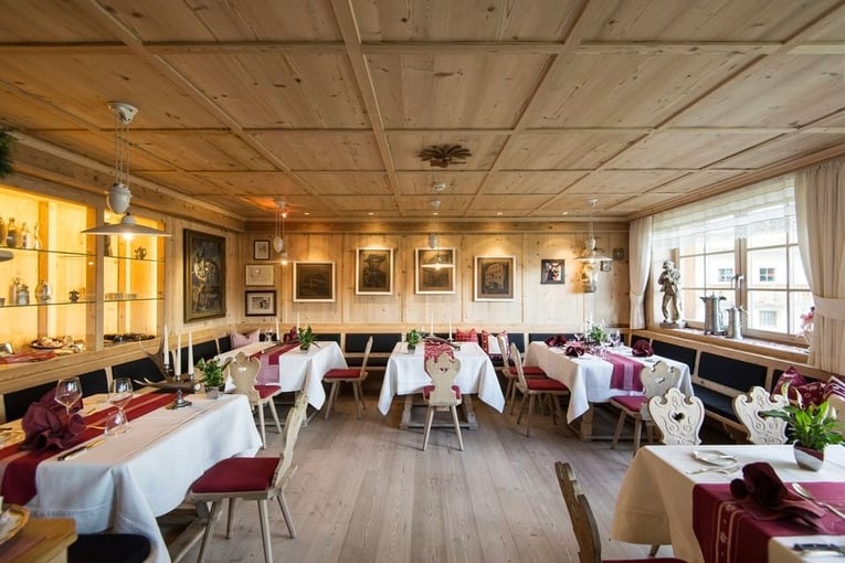 Hotel Cappella – Relais & Châteaux, Itálie – Alta Badia | Exclusive Tours csm_hotel-cappella-dsc8439_02_2c1e384a43