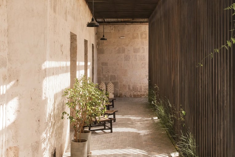 Hotel Cirqa                        -Apr-17-2024-11-21-28-1548-AM