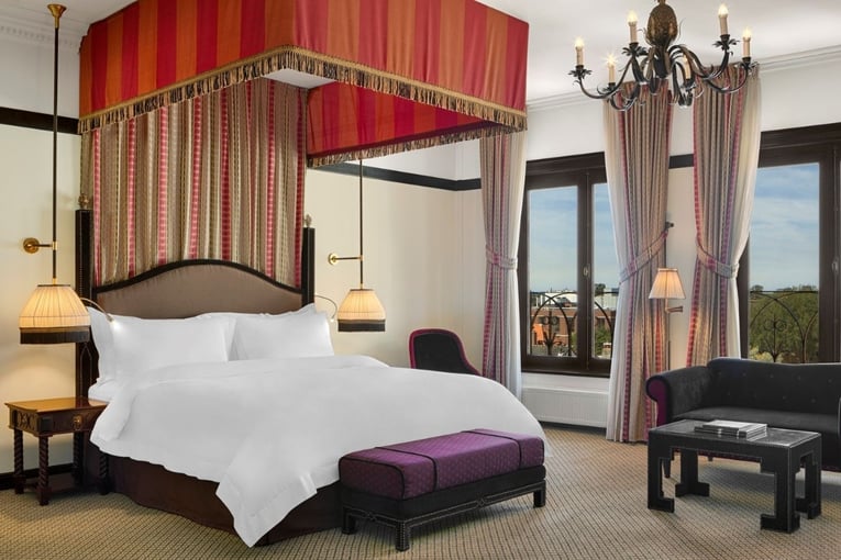 Hotel Des Indes, Nizozemsko – Haag _ Exclusive Tours 10