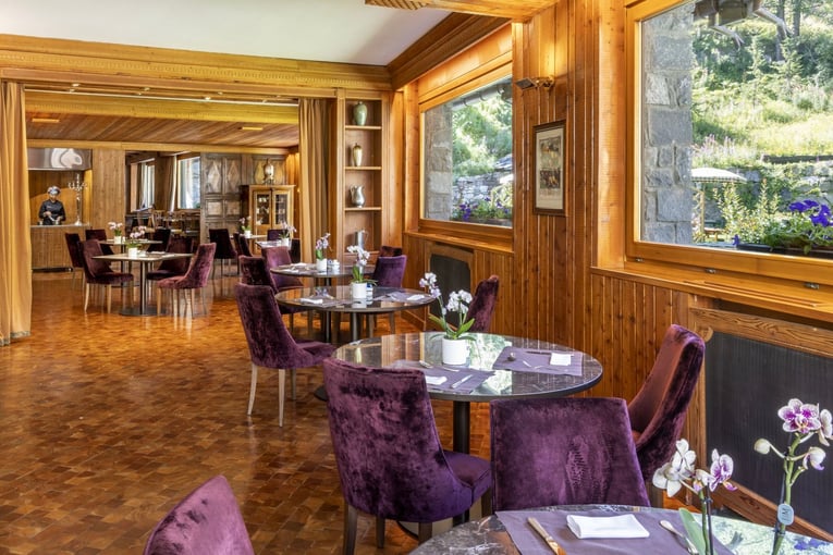 Hotel Hermitage Cervinia Italy 4948148-1488488_0_408_4800_2615_2200_1200.rc
