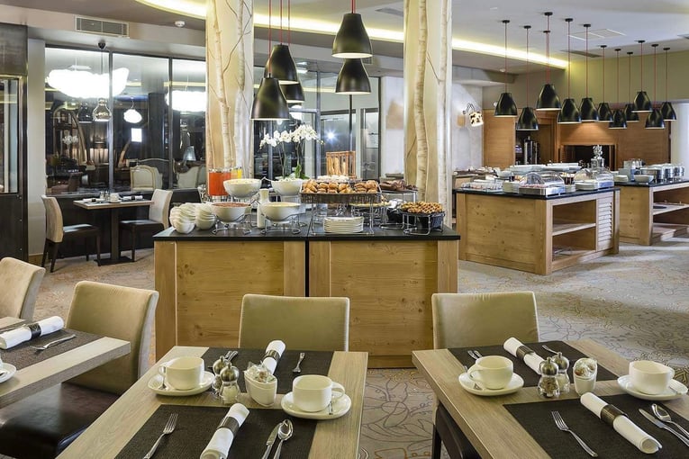 Hotel Koh-I Nor 3089-so-2013-galerie-restaurant-photo-restaurant-01-fr