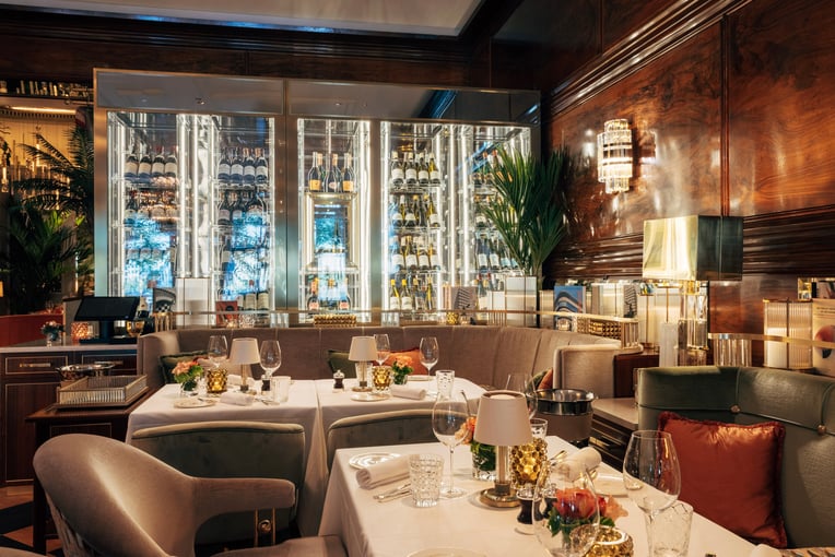 Hotel Vier Jahreszeiten_GRILL_Restaurant_2_Copyright Max Arens