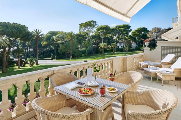 Hotel du Cap-Eden-Roc hotel-du-cap-eden-roc-1bst7-terrace