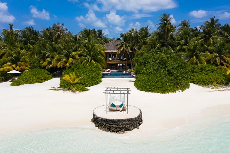 Huvafen Fushi Maldives Huvafen-Fushi-Cube-Ariel-Front-View-_-Beach-1