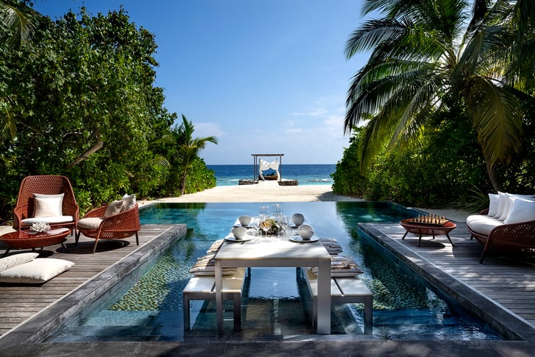 Huvafen Fushi Maldives Huvafen-Fushi-Cube-Exterior-Pool-_-Terrace-1
