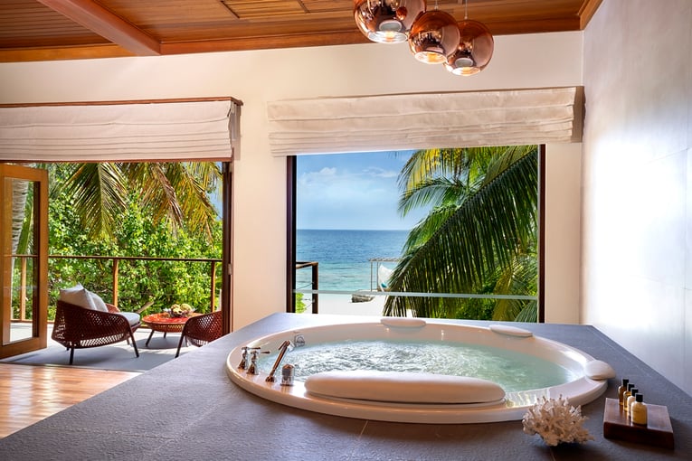 Huvafen Fushi Maldives Huvafen-Fushi-Cube-First-Floor-Master-Bedroom-Jacuzzi-1