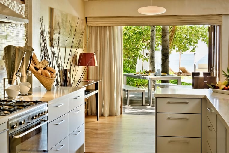 Huvafen Fushi Maldives Huvafen-Fushi-Cube-Ground-Floor-Kitchen-1