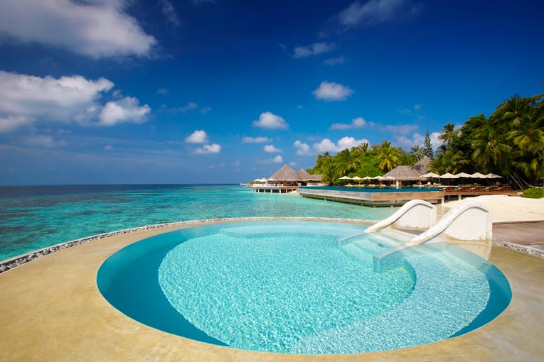 Huvafen Fushi Maldives Huvafen-Fushi-Lonu-Veyo-Floatation-Pool-4
