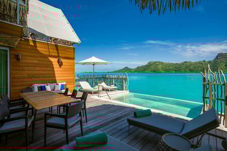 Intercontinental Bora Bora Resort 32446240598_1769050827_k