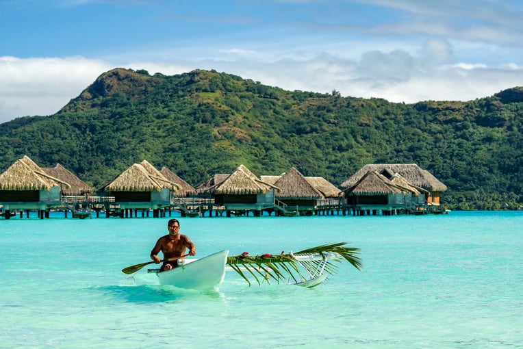 Intercontinental Bora Bora Resort 44501670340_eda9d6d153_k