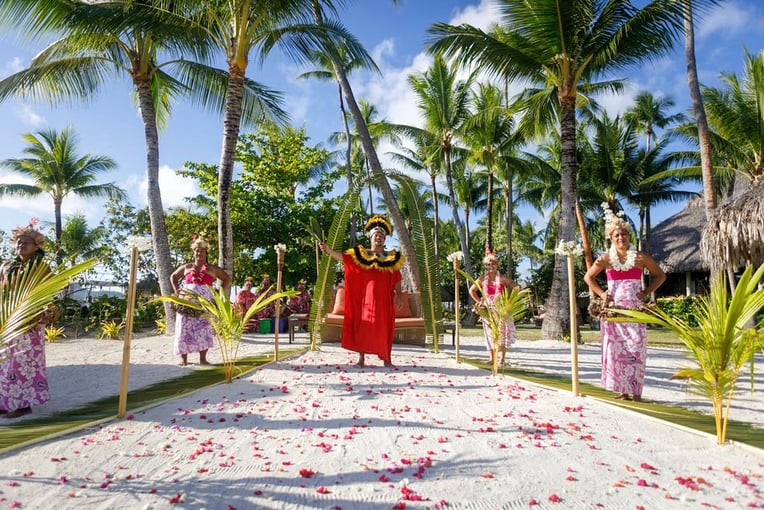 Intercontinental Bora Bora Resort 51072445886_aebccb36d0_b