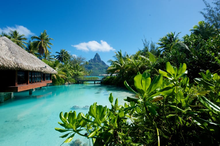 Intercontinental Bora Bora Resort 9245092644_6af560ce11_k