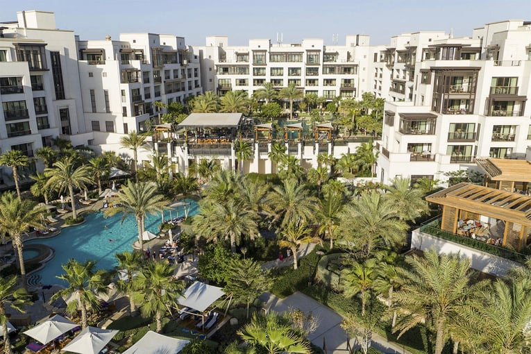 Jumeirah Al Naseem jumeirah-al-naseem-aerial-view-of-pool-and-hotel-6-4_landscape