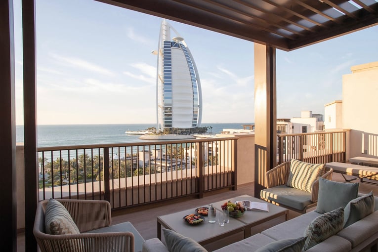 Jumeirah Al Naseem jumeirahalnaseem_oceanterracesuitebedroom_terrace_landscape
