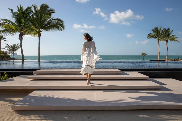 Jumeirah Al Qasr jumeirah-al-qasr--celeste-pool-lifestyle-5