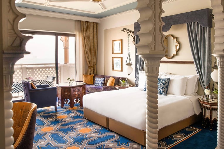 Jumeirah Al Qasr jumeirah-al-qasr-executive-ocean-room-16-9_landscape
