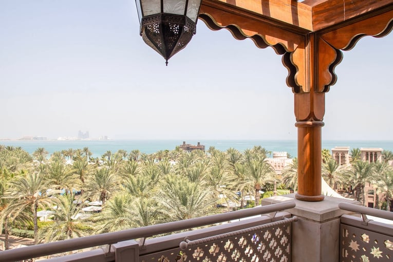 Jumeirah Al Qasr jumeirah-al-qasr-executive-ocean-room16-9_landscape