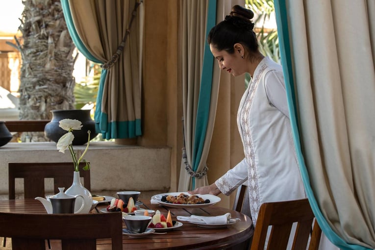 Jumeirah Dar Al Masyaf jumeirah-dar-al-masyaf-royal-malakiya-villa-breakfast_6-4_landscape