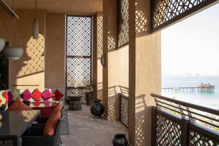 Jumeirah Mina ASalam 16-9_jumeirah-mina-a-salam-royal-suite-balcony_landscape