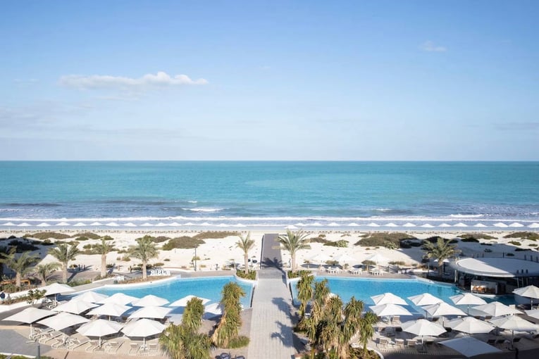 Jumeirah at Saadiat Island Resort, Spojené arabské emiráty – Abú Dhabí | Exclusive Tours hotel-gallery-image-1